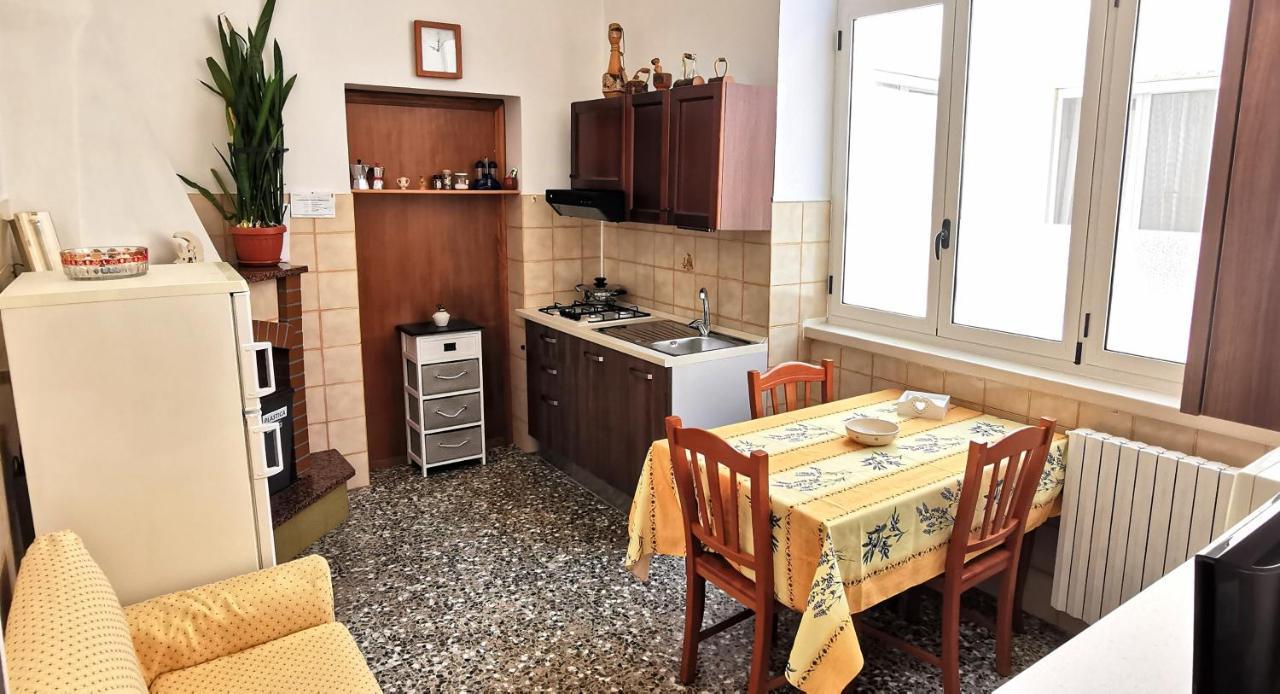 Casa Della Nonna Villa Cisternino Exteriör bild